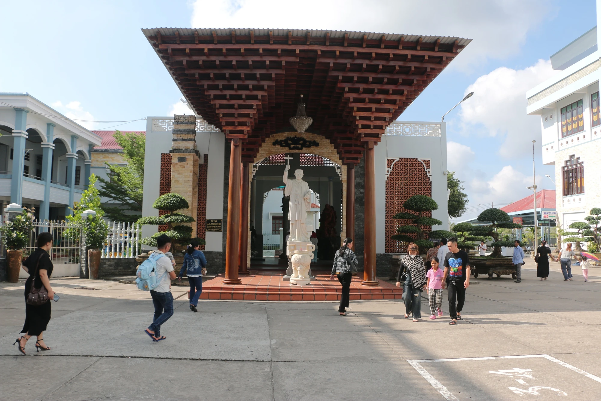 Nhà Thờ Tắc Sậy (Cha Diệp)